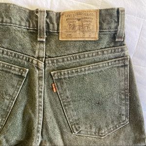 Vintage Levis-550 orange-tab sage green jeans
